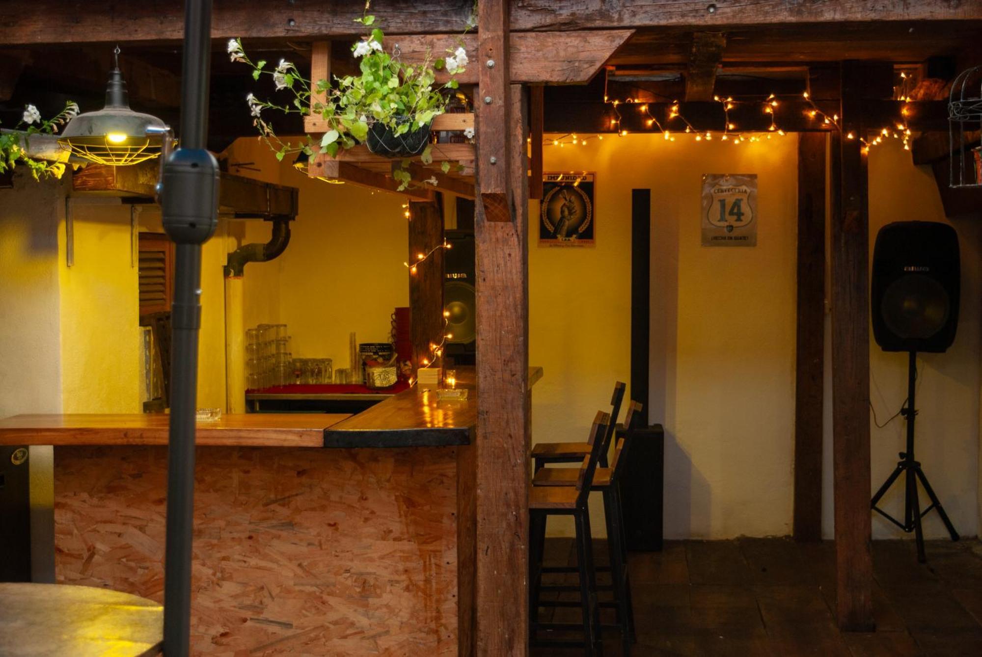 Kamazoztz Hostel And Travel Antigua Ngoại thất bức ảnh
