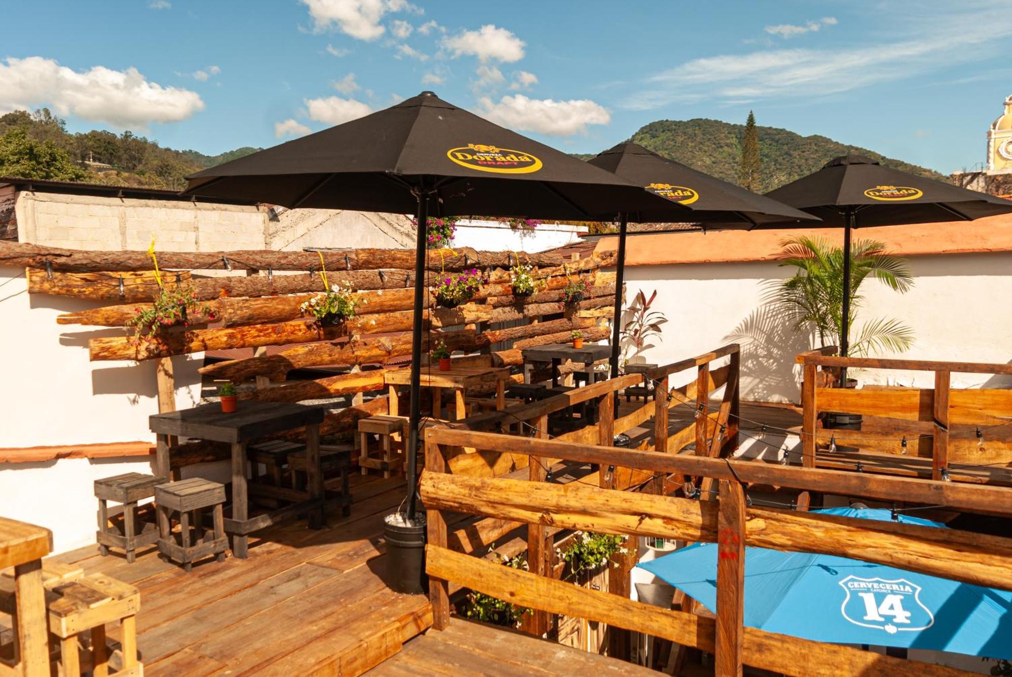 Kamazoztz Hostel And Travel Antigua Ngoại thất bức ảnh
