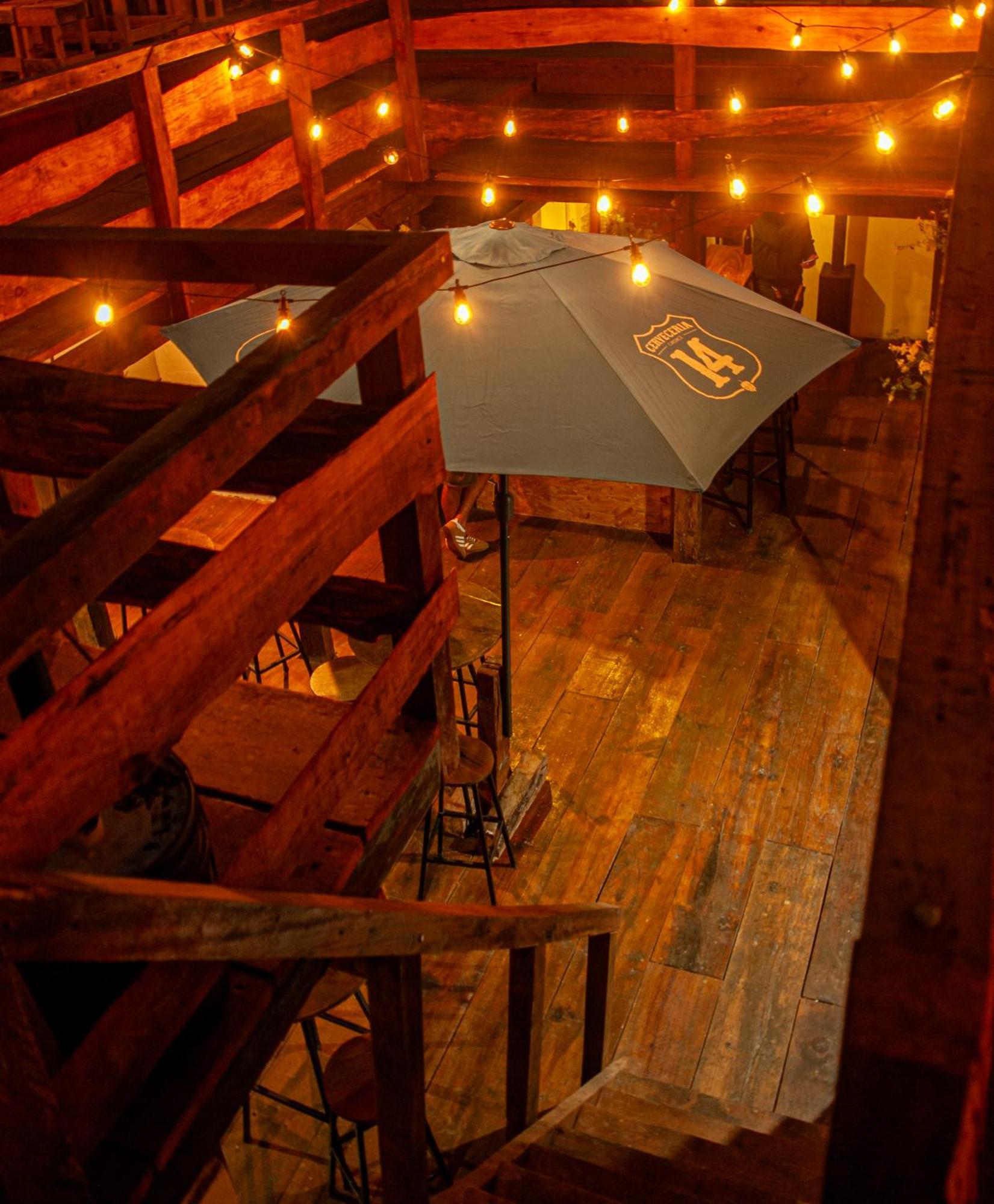 Kamazoztz Hostel And Travel Antigua Ngoại thất bức ảnh