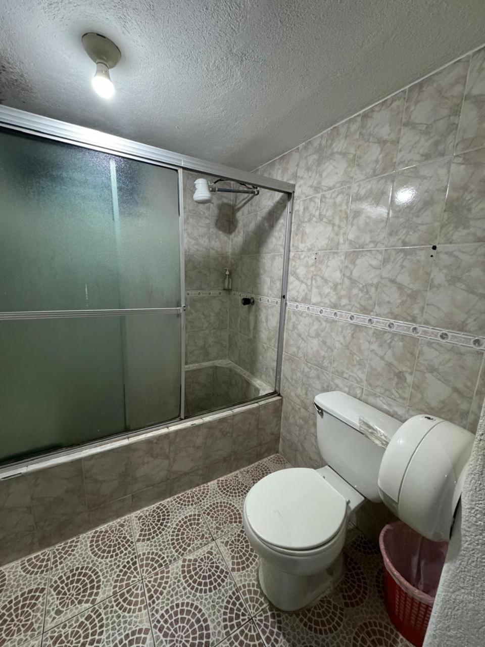 Kamazoztz Hostel And Travel Antigua Ngoại thất bức ảnh